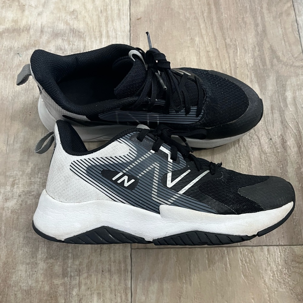 Boys new balance